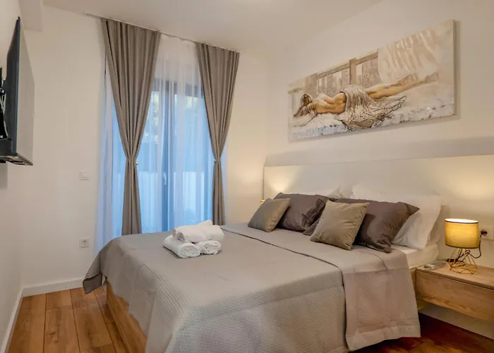 Дом отдыха 5 Bedroom Beautiful In *
