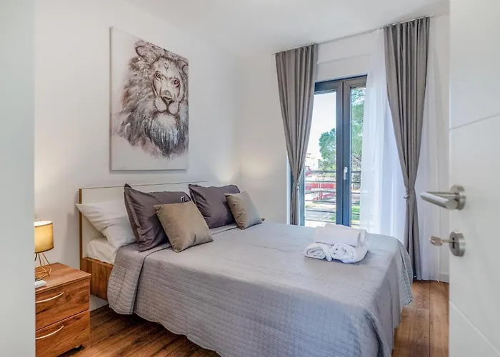 5 Bedroom Beautiful In Дом отдыха *